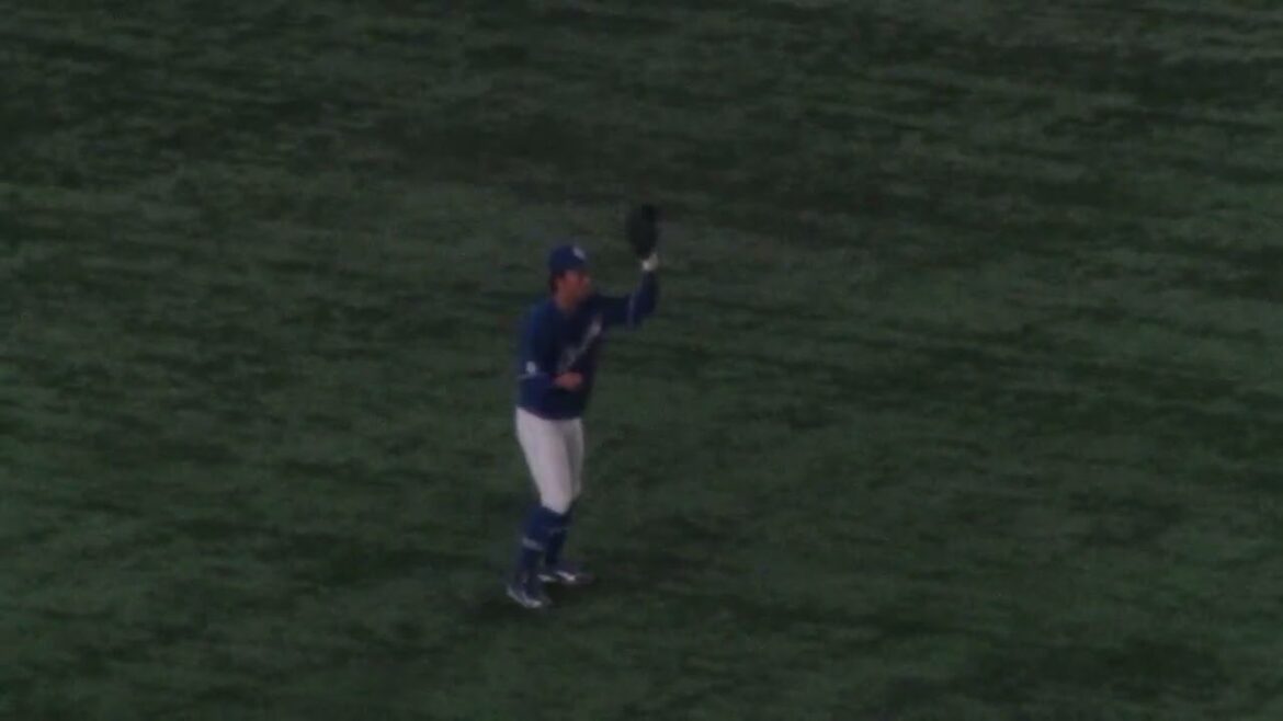 岡林勇希 外野守備練習【読売ジャイアンツ対 中日ドラゴンズ2025年4月23日】