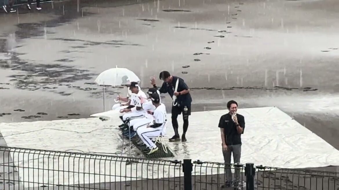 T-岡田、安達、小田、比嘉選手　引退4選手トークイベント　一部