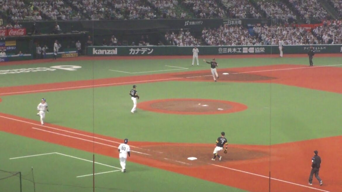 ソフトバンク 栗原陵矢 ナイスプレー　中村晃ナイスキャッチ　西武 vs ソフトバンク　2025年4月19日(土) ベルーナドーム