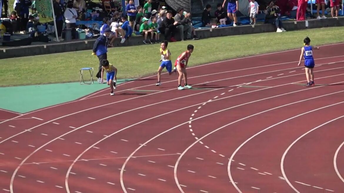 20250429153524宮崎市春季記録会小学4・5・6男4×100ｍＲ1組 宮崎西陸上1'00"13：田中 新大(5)・秋月 陽向(6)・川越 健史(5)・原田悠一郎(5)