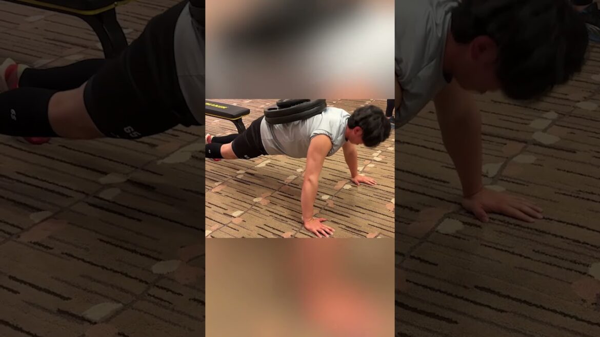 【試合後ウエイト】45キロのおもりを乗せて腕立てする寺地選手 #chibalotte