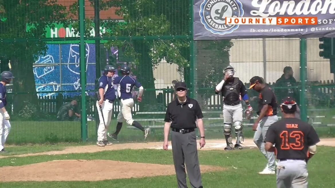 Ryan DICKSON 2RBI single in the 1st inning of Game 2 in Arrows X Mets