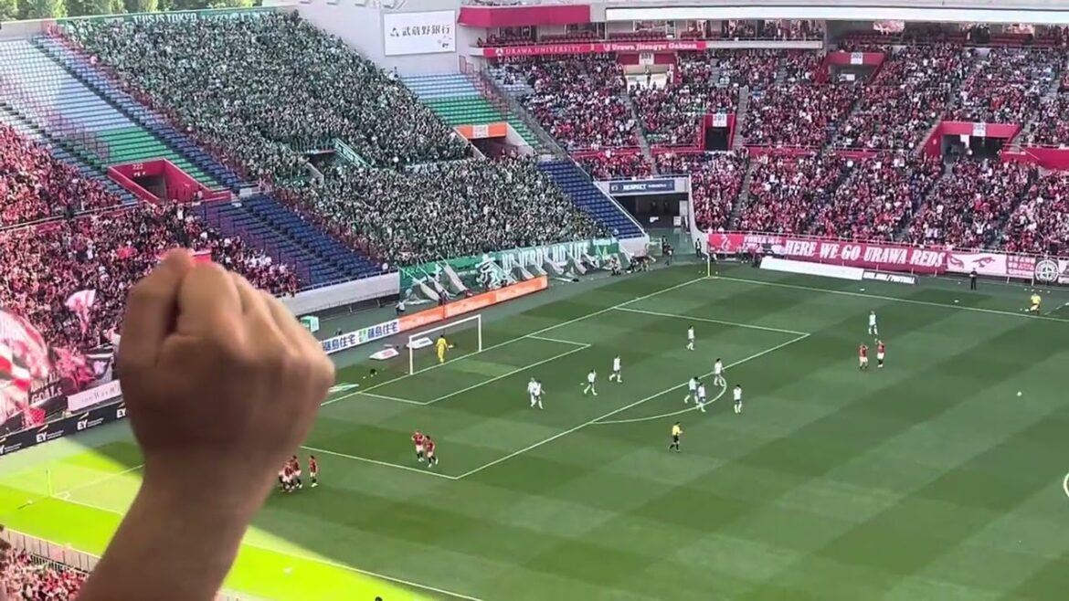 【現地映像】渡邉遼磨のハーフボレー炸裂！埼スタが沸いた瞬間【浦和レッズ vs 東京ヴェルディ｜2025.5.3】