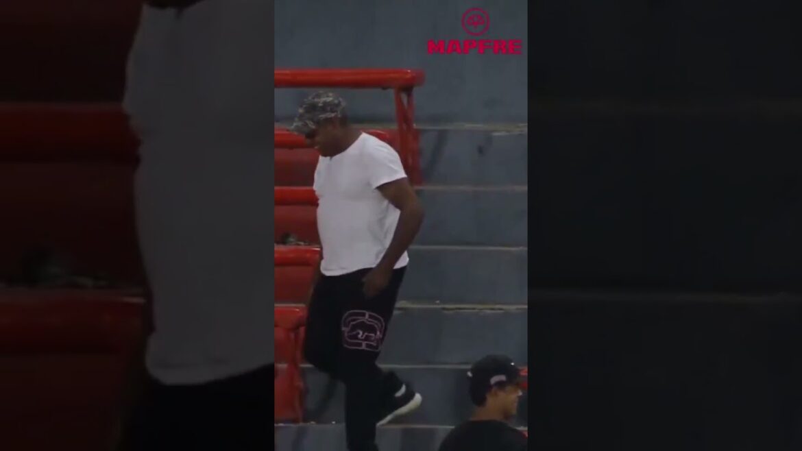 Jonrón #8 de Aderlin Rodríguez: líder de #lidom #aguilascibaenas