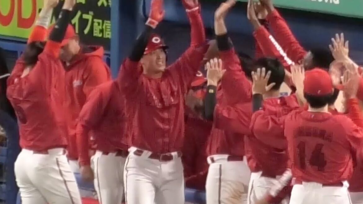 試合を決めた堂林翔太&菊池涼介のホームランでお祭り騒ぎのカープベンチ！広島東洋カープvs東京ヤクルトスワローズ 2025年5月7日