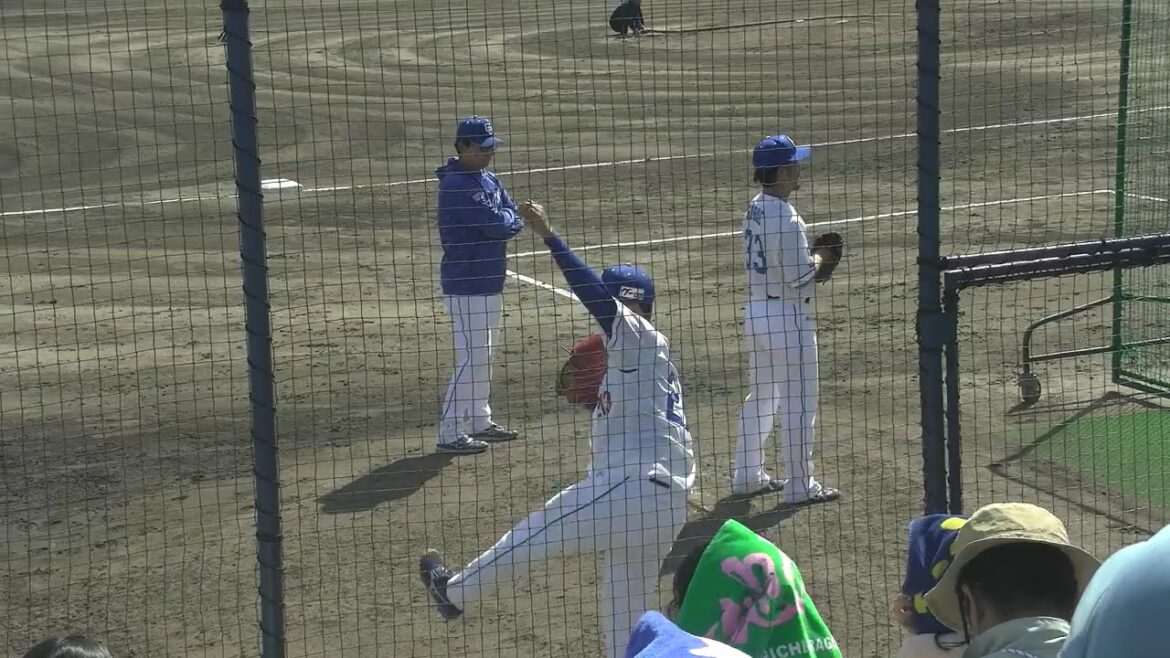 中日ドラゴンズ 祖父江大輔投手・森山暁生投手 ブルペン投球練習 田島慎二コーチが見守る 2025/4/22 ナゴヤ球場