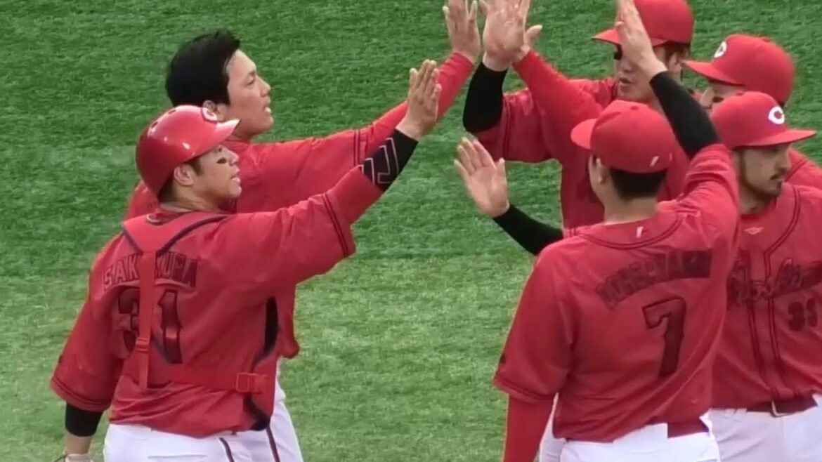 栗林良吏が締めた！ハマスタ連敗ストップ、広島カープ勝利の瞬間&ハイタッチ！広島東洋カープvs横浜DeNAベイスターズ 2025年5月10日