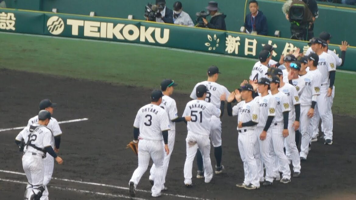 【村上圧巻のマダックス達成で連続完封】2025.5.10 阪神勝利の瞬間とハイタッチ