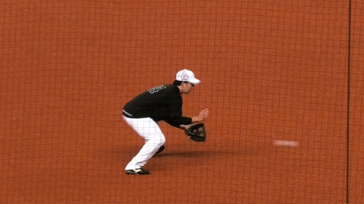 首痛の栗原陵矢、守備練習～2025.5.6 ベルーナドーム