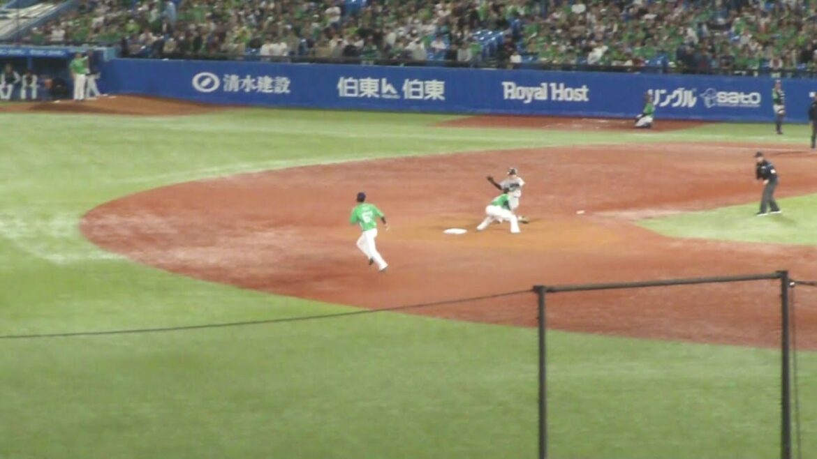 ヤクルト 古賀優大 盗塁阻止でナイスプレー三振ゲッツー　泉口友汰は盗塁失敗　ヤクルト vs 巨人　2025年5月10日(土)　神宮球場