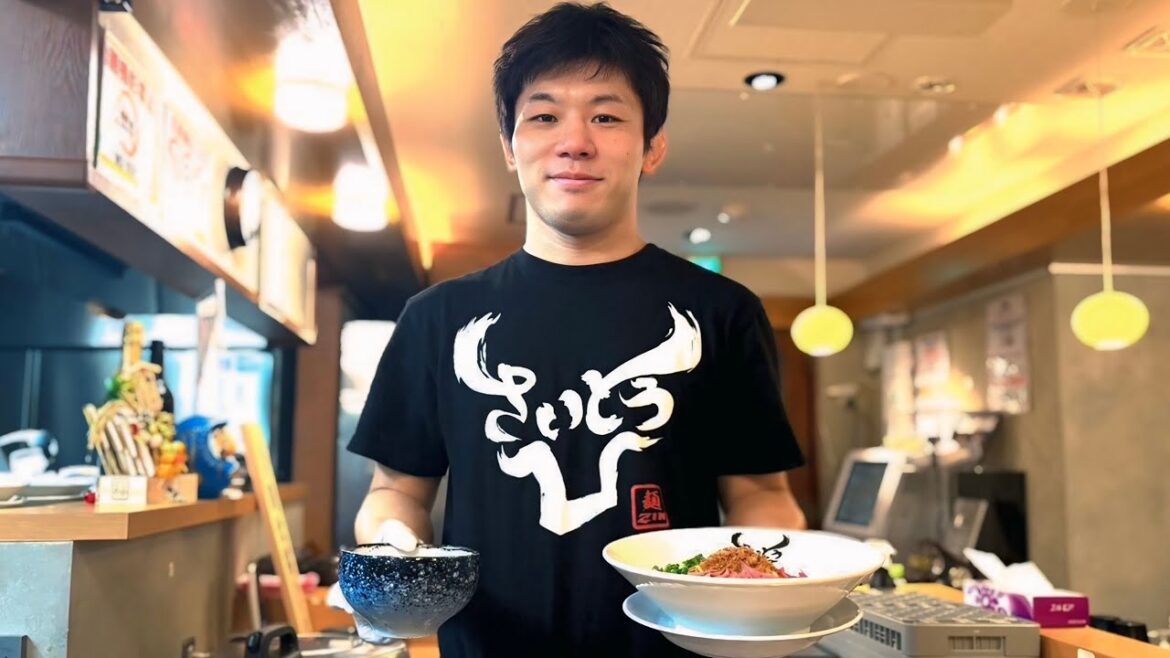 【#麺ZINさいとう】新作ラーメン　初代RIZINフェザー級王者 斎藤裕の作る和牛まぜそばがガチで美味すぎた！！！