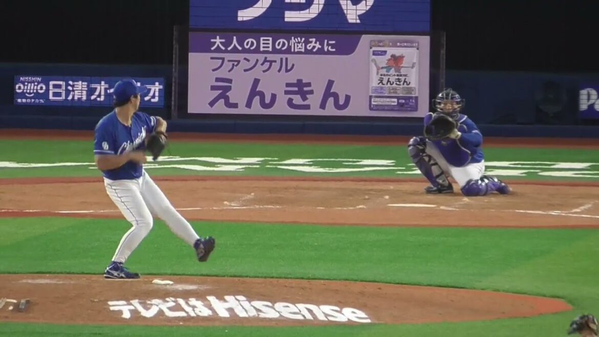 2025年5月20日 中日・藤嶋 健人 投手の準備投球（ボールデッド中）