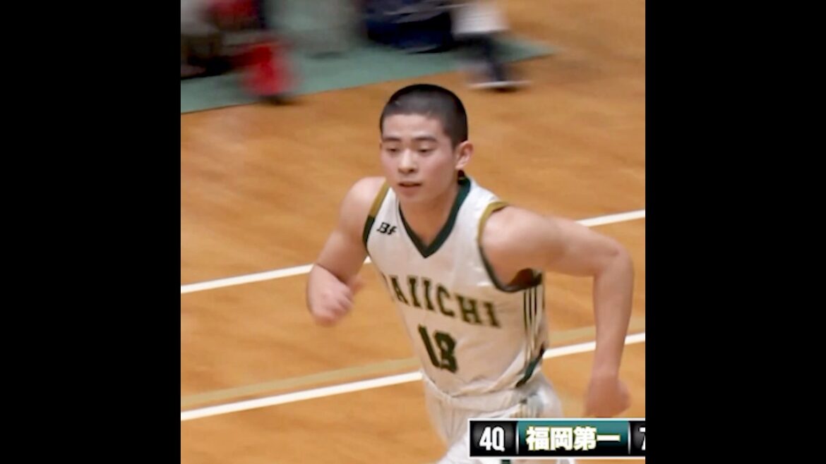 福岡第一 ”崎濱3兄弟” 末っ子が大暴れ💥セミファイナルでチームハイ18得点 崎濱秀寿（ 2年｜168cm｜No.18 ）[九州高校バスケ新人大会2025] #高校バスケ #shorts
