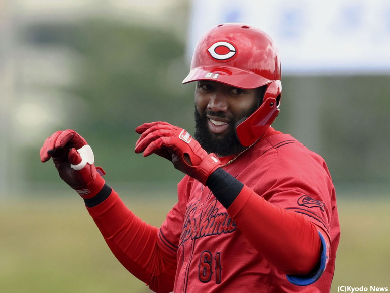 決勝打となる先制タイムリーを放った広島・ファビアン 谷沢氏が「なかなかいない」と語ったポイントとは? – BASEBALL KING – BASEBALL KING 決勝打となる先制タイムリーを放った広島・ファビアン 谷沢氏が「なかなかいない」と語ったポイントとは? – BASEBALL KING - BASEBALL KING