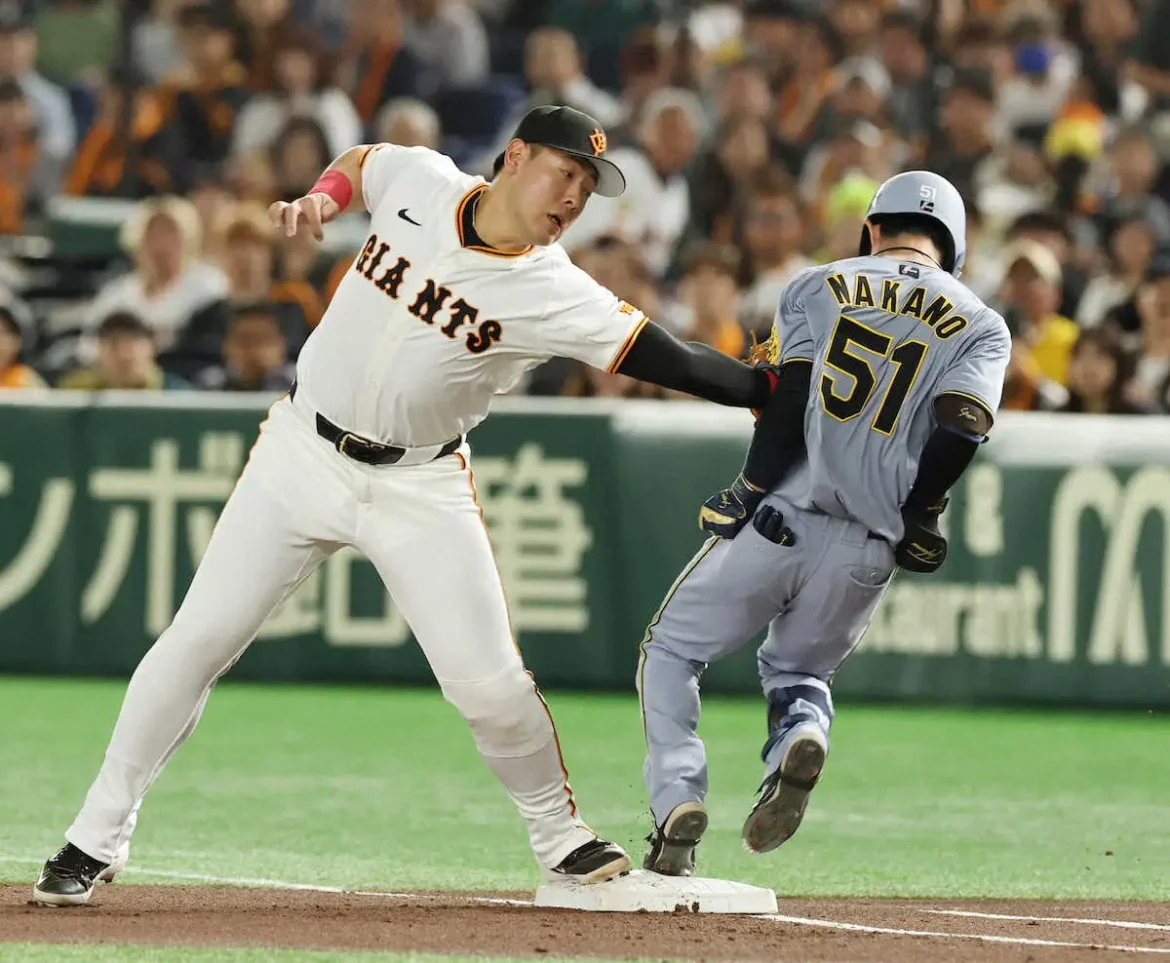 ノーモア巨人・岡本！拡大ベース日本でも導入検討　7.6センチ大きく盗塁増？大リーグは23年導入済み - スポニチ Sponichi Annex 野球
