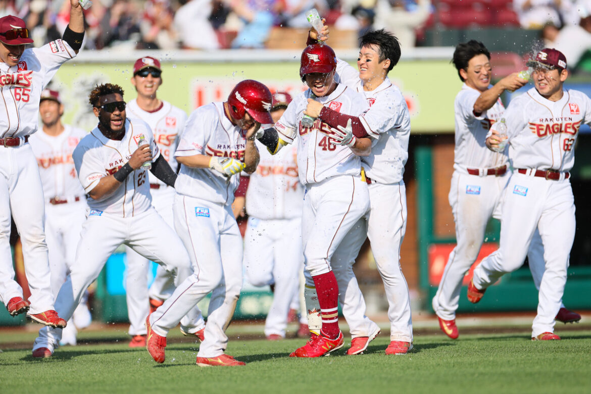 楽天サヨナラ勝ち プロ野球・楽天―ロッテ（時事通信） - Yahoo!ニュース