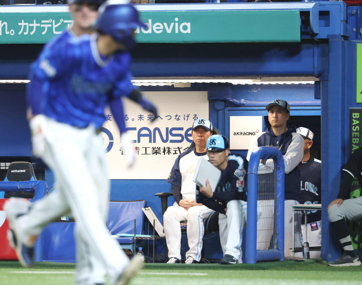 【ヤクルト】救援陣崩壊７、８回に計５失点でリード守れず借金９ 山田25試合ぶり３号も空砲（日刊スポーツ） - Yahoo!ニュース - Yahoo!ニュース