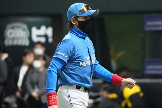 7回無失点も登録抹消…21歳右腕は本音吐露「投げさせてくれよ」 新庄ハムの”贅沢な悩み | Full-Count 7回無失点も登録抹消…21歳右腕は本音吐露「投げさせてくれよ」 新庄ハムの"贅沢な悩み | Full-Count