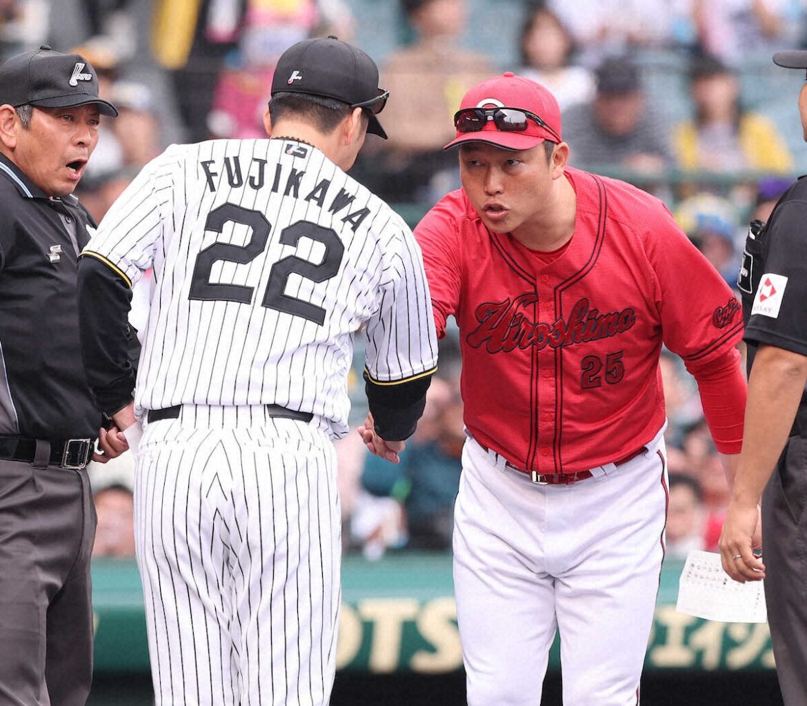 広島・新井監督がメンバー交換での真意を説明「腹に据えかねるものが」過去2戦球児監督と目を合わせず(スポニチアネックス) – Yahoo!ニュース – Yahoo!ニュース 広島・新井監督がメンバー交換での真意を説明「腹に据えかねるものが」過去2戦球児監督と目を合わせず(スポニチアネックス) - Yahoo!ニュース - Yahoo!ニュース