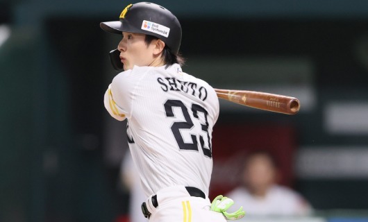 福岡ソフトバンクホークス・周東佑京を1軍登録! 故障からの完全復活なるか(ベースボールチャンネル) – Yahoo!ニュース – Yahoo!ニュース 福岡ソフトバンクホークス・周東佑京を1軍登録! 故障からの完全復活なるか(ベースボールチャンネル) - Yahoo!ニュース - Yahoo!ニュース