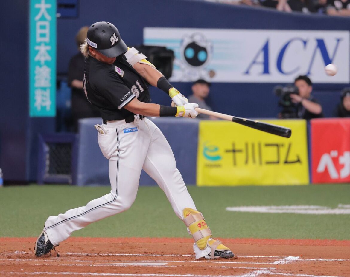 ７回２死一、二塁、山本大斗が右前適時打を放ち同点（カメラ・朝田　秀司）