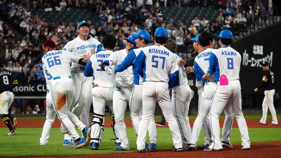 日本ハムが劇的サヨナラで連敗脱出!9回、郡司が決めた 新庄監督「さすがキャッチャー」首位守る(スポニチアネックス) – Yahoo!ニュース – Yahoo!ニュース 日本ハムが劇的サヨナラで連敗脱出!9回、郡司が決めた 新庄監督「さすがキャッチャー」首位守る(スポニチアネックス) - Yahoo!ニュース - Yahoo!ニュース