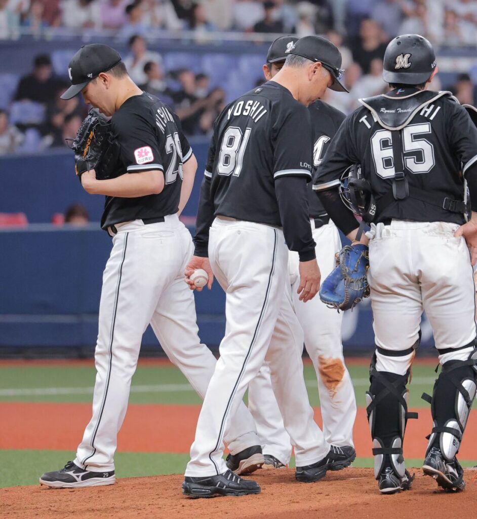 【ロッテ】完敗で今季ワースト借金「１１」 ５月は１試合平均１・７３得点で３勝１２敗…０４年４～５月以来の対オリックス戦７連敗（スポーツ報知） - Yahoo!ニュース - Yahoo!ニュース