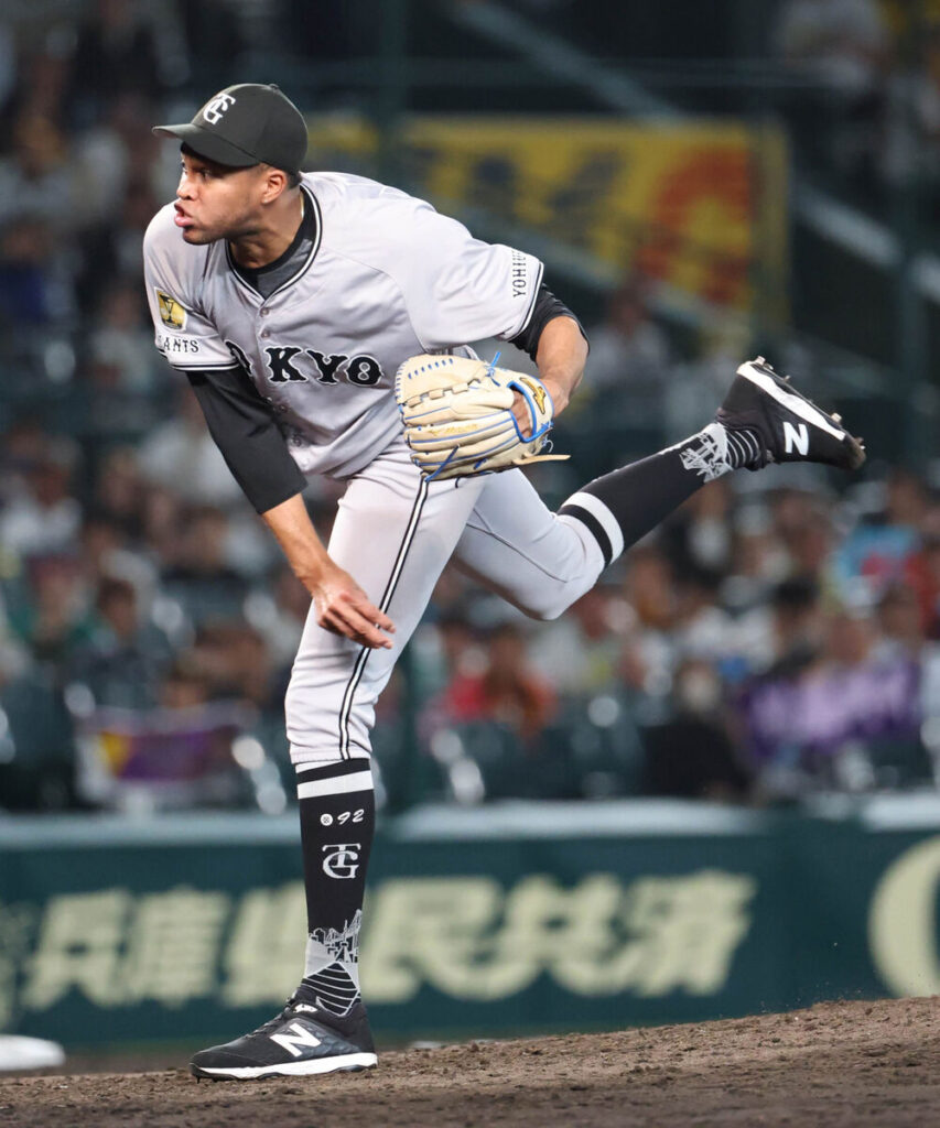 【巨人】R・マルティネスが開幕から20試合連続無失点 自ら選択した申告敬遠が奏功「うれしかった」(スポーツ報知) – Yahoo!ニュース – Yahoo!ニュース 【巨人】R・マルティネスが開幕から20試合連続無失点 自ら選択した申告敬遠が奏功「うれしかった」(スポーツ報知) - Yahoo!ニュース - Yahoo!ニュース