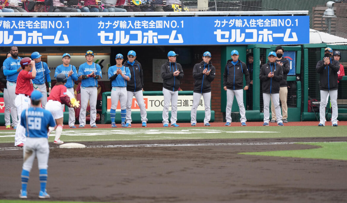 【日本ハム】新庄剛志監督「これからの野球を愉しんで」2000安打の楽天浅村栄斗へメッセージ（日刊スポーツ） - Yahoo!ニュース - Yahoo!ニュース