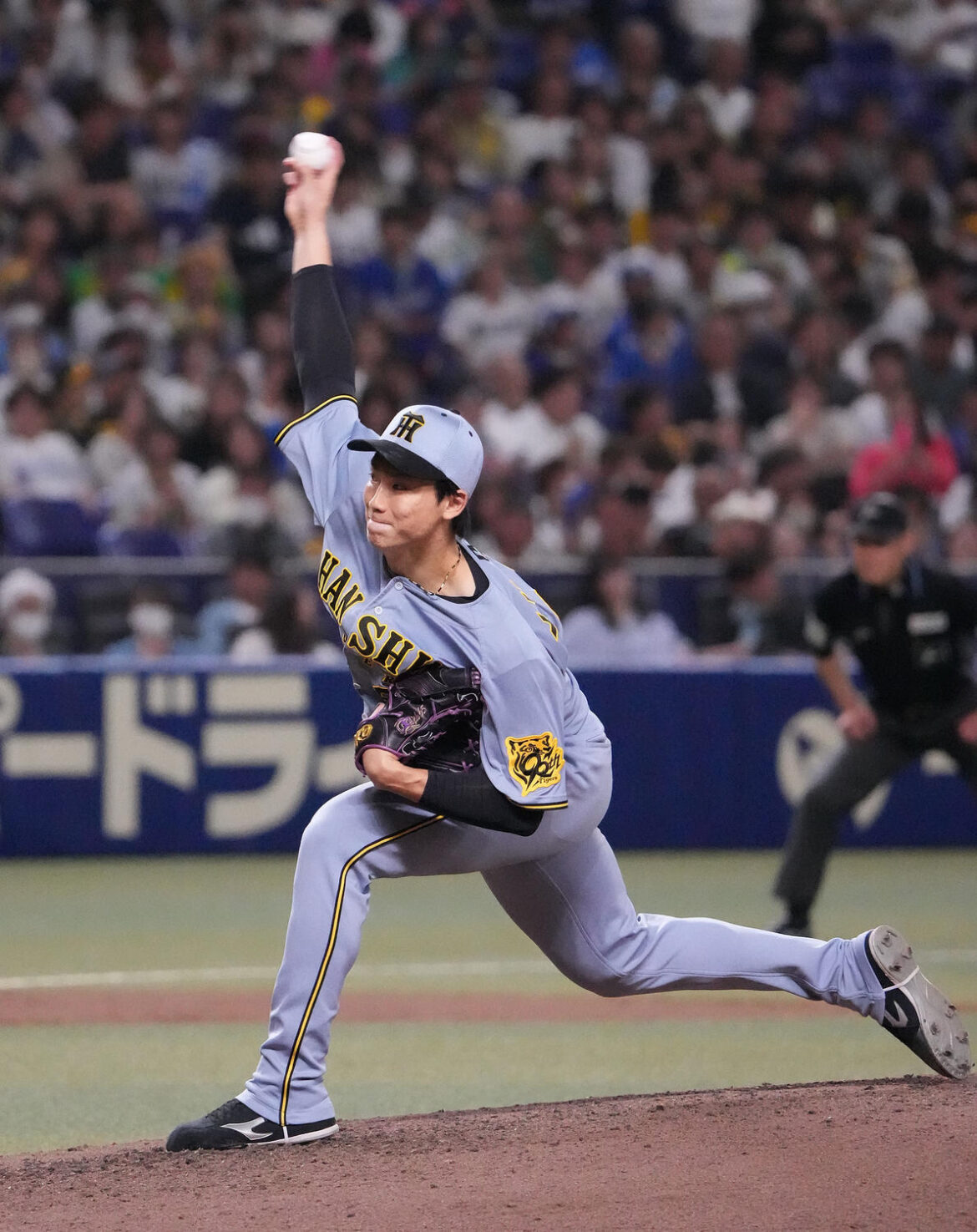 【阪神】9回に勝ち越し中日を振り切り首位堅守 初の回またぎ好投の湯浅京己が今季2勝目(日刊スポーツ) – Yahoo!ニュース – Yahoo!ニュース 【阪神】9回に勝ち越し中日を振り切り首位堅守 初の回またぎ好投の湯浅京己が今季2勝目(日刊スポーツ) - Yahoo!ニュース - Yahoo!ニュース