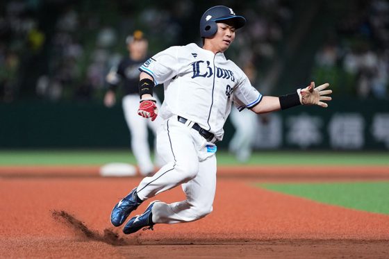 戦力外だけじゃない…西武25歳が味わった”どん底” 胸に刻まれた3年間「這い上がれる」 | Full-Count 戦力外だけじゃない…西武25歳が味わった"どん底" 胸に刻まれた3年間「這い上がれる」 | Full-Count