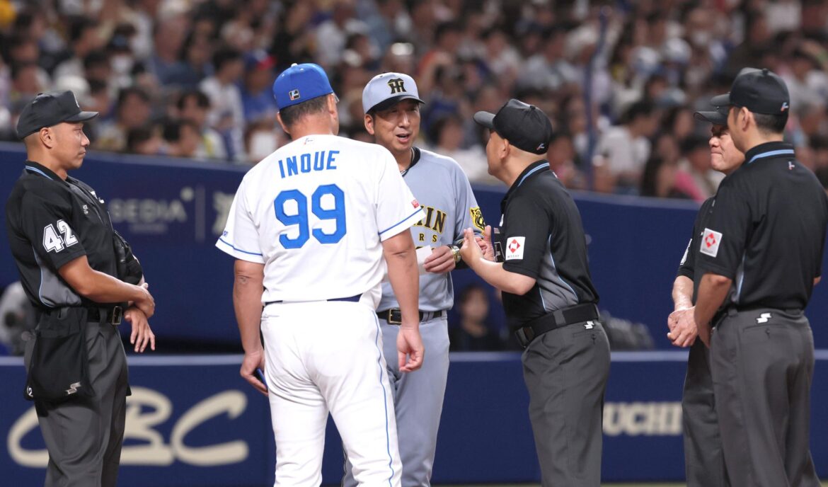 審判団が阪神・藤川監督と中日・井上監督に謝罪 前日の判定巡る一連の流れに「我々の不手際があった」 最後は全員で握手(デイリースポーツ) – Yahoo!ニュース – Yahoo!ニュース 審判団が阪神・藤川監督と中日・井上監督に謝罪 前日の判定巡る一連の流れに「我々の不手際があった」 最後は全員で握手(デイリースポーツ) - Yahoo!ニュース - Yahoo!ニュース