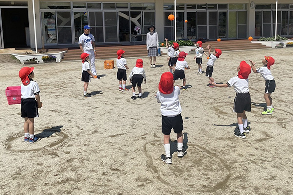 ボールキャッチの風景