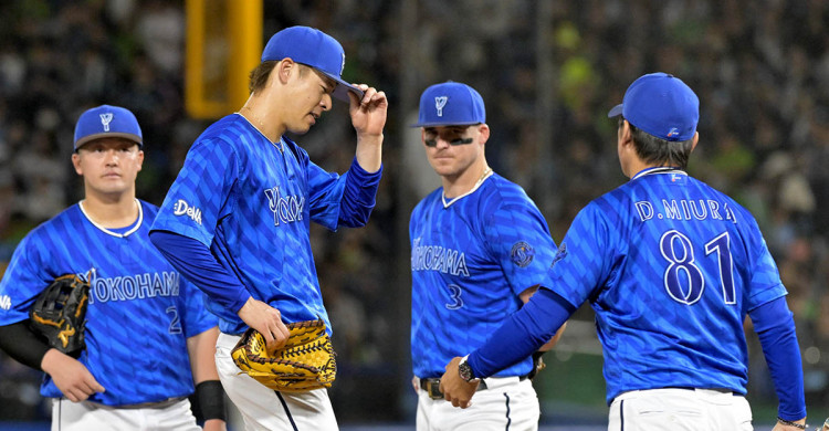 DeNA、また空中戦 救援陣誤算で連勝止まる 宮城滝太が初失点初黒星 5月17日・ヤクルト戦 – カナロコ DeNA、また空中戦 救援陣誤算で連勝止まる 宮城滝太が初失点初黒星 5月17日・ヤクルト戦 - カナロコ