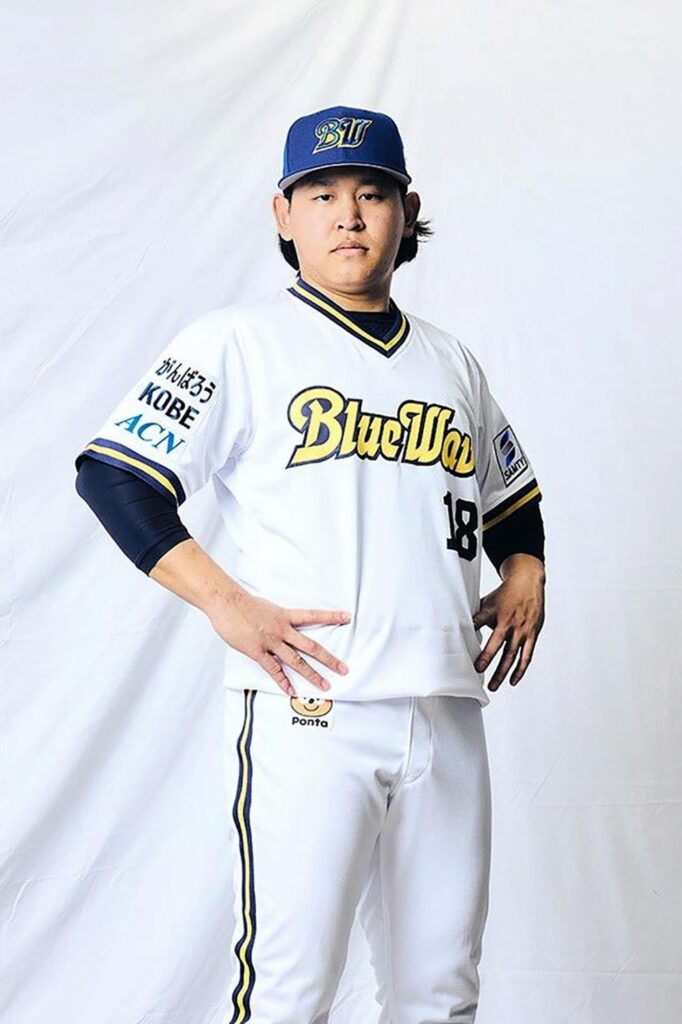 プロ野球オリックス、神戸の試合で95年復刻ユニ 震災30年で企画 星野伸之さんらOBも登場 - 神戸新聞