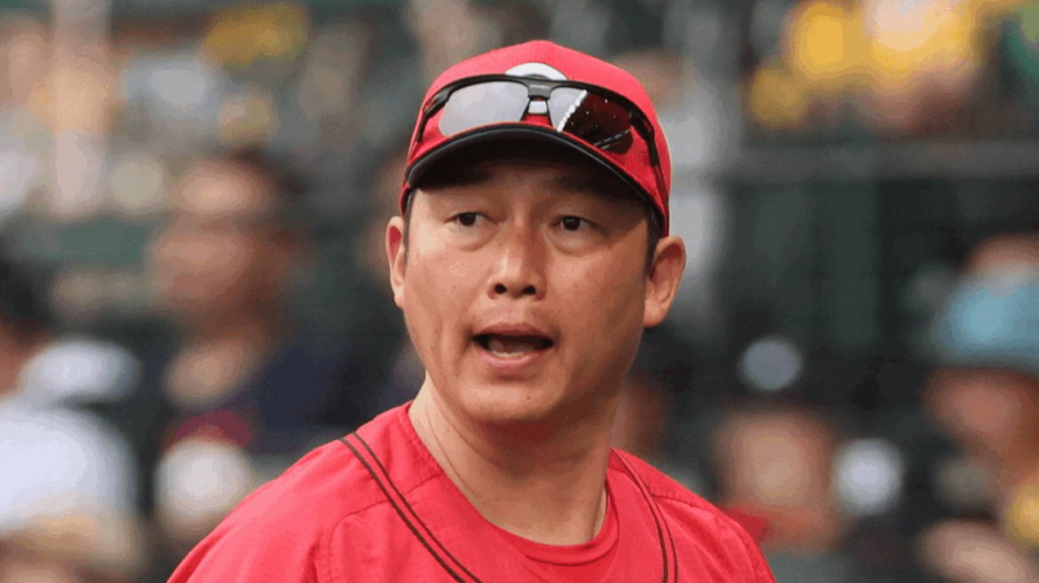 失点につながったファビアンの失策を新井貴浩監督「思い切って前に出てくれたんで問題ない」 5月18日阪神戦 - 中国新聞デジタル