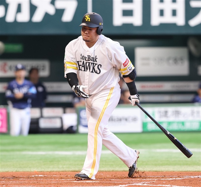 初回無死満塁を生かせず…ソフトバンクホークス勝率5割復帰はお預け 西武・武内を打ちあぐね – 西日本新聞me 西日本新聞