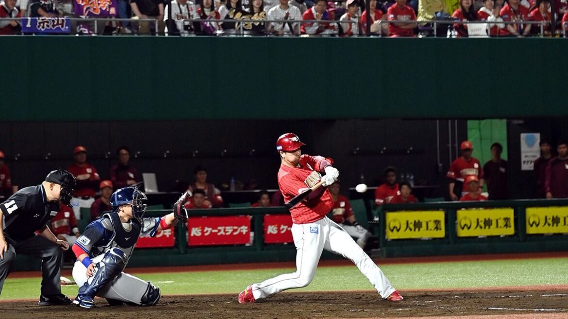 盛岡でプロ野球・楽天－西武戦、阿部寿樹が攻守で存在感 2年ぶり1軍公式戦 - 岩手日報