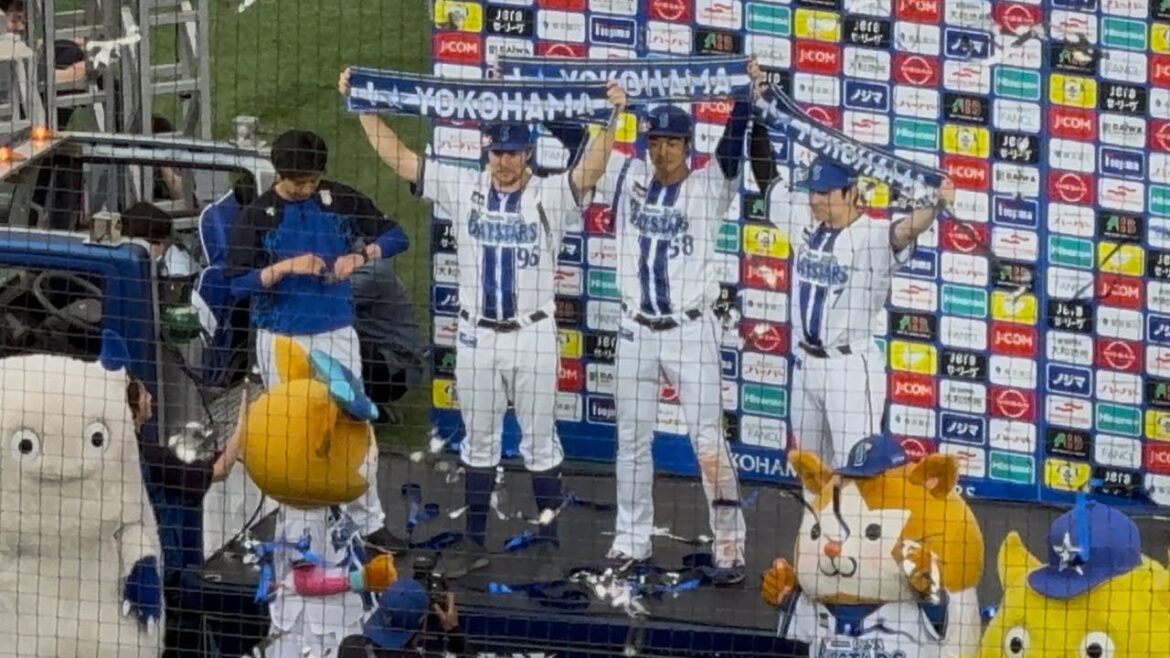 バウアー梶原佐野恵太ヒロイン横浜DeNAベイスターズ2025年6月1日東京ヤクルトスワローズヒーローインタビュー バウアー梶原佐野恵太ヒロイン横浜DeNAベイスターズ2025年6月1日東京ヤクルトスワローズヒーローインタビュー