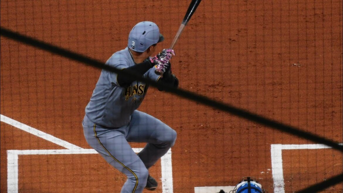 【振らずに先制】大山悠輔 低めの球を見極めて押し出し 初回から4四球をもらい先生