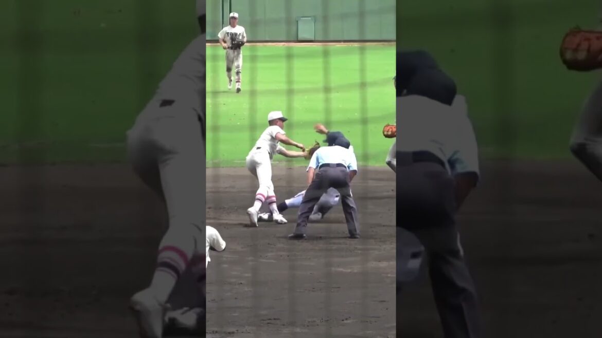 これは痛い！顔面タッチ…   高校野球 沖縄招待試合　東洋大姫路vs興南　#高校野球 #野球 #東洋大姫路 #興南 #痛い #高校生