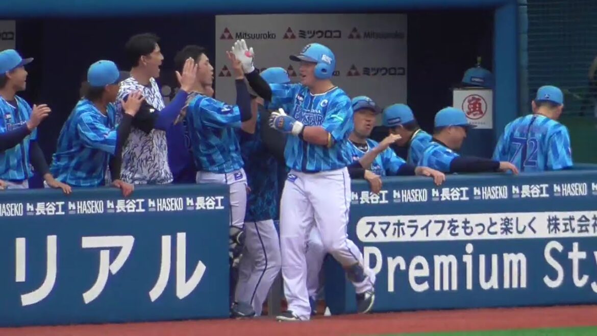 2025年6月8日交流戦 北海道日本ハム戦・牧 秀悟選手のホームラン判定後のシーン（ボールデッド中)