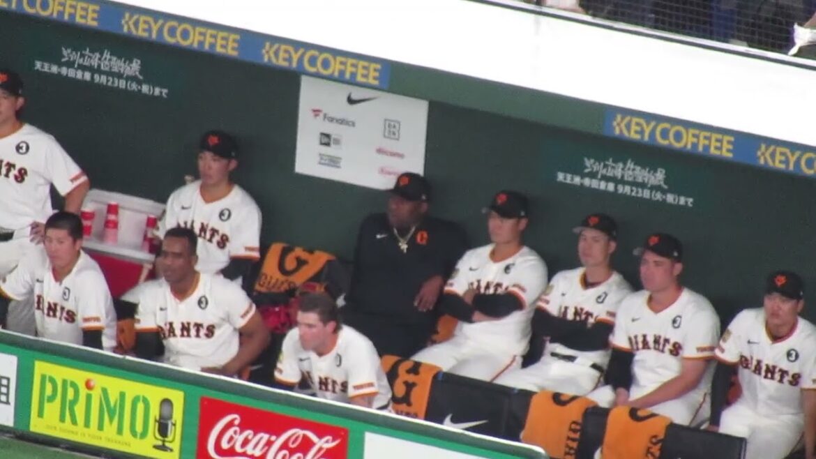 ウィーラー 中山礼都と楽しそう【読売ジャイアンツ対 楽天イーグルス2025年6月6日】