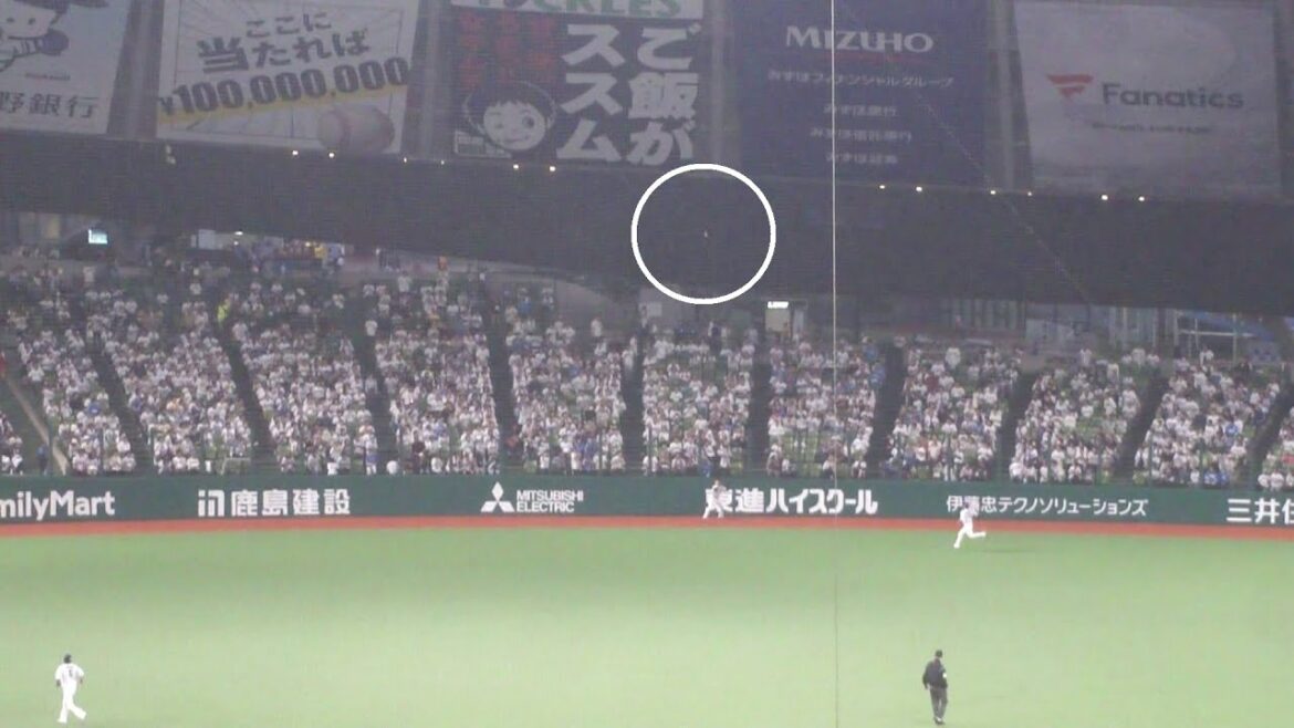 阪神 大山悠輔 あわやホームランの惜しい当たりのレフトフライ　平沼翔太はジャンピングキャッチでナイスプレー　西武 vs 阪神　2025年6月10日(火)　ベルーナドーム交流戦