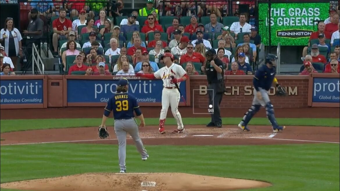 コービンバーンズのバックドアカッター見逃し三振集