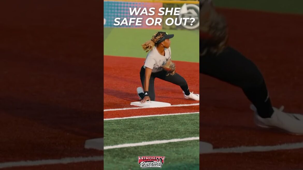 Heck of a game! ATL Smoke vs MSP All-Stars 🥎 Was she OUT or SAFE? Drop your thoughts below 👇🏽