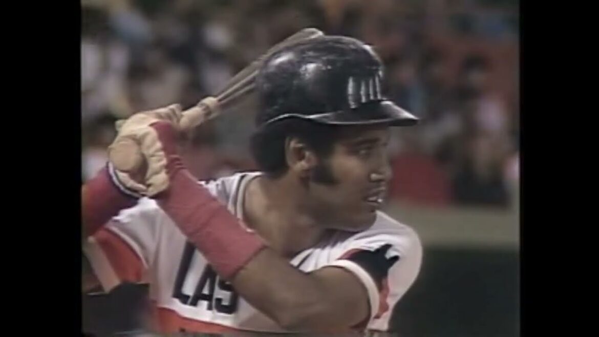 今日の1988年セリエ・セレクティブ・キューバの選手たち、キンデラン、リナレス、ロメリオ、サルドゥイ、メディナ、ビクター 今日の1988年セリエ・セレクティブ・キューバの選手たち、キンデラン、リナレス、ロメリオ、サルドゥイ、メディナ、ビクター