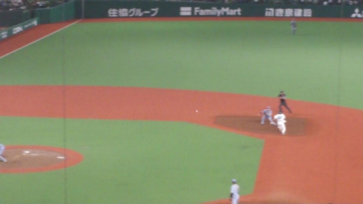 阪神 坂本誠志郎 盗塁阻止でナイスプレー　仲田慶介は盗塁失敗　西武 vs 阪神　2025年6月12日(木)　ベルーナドーム交流戦