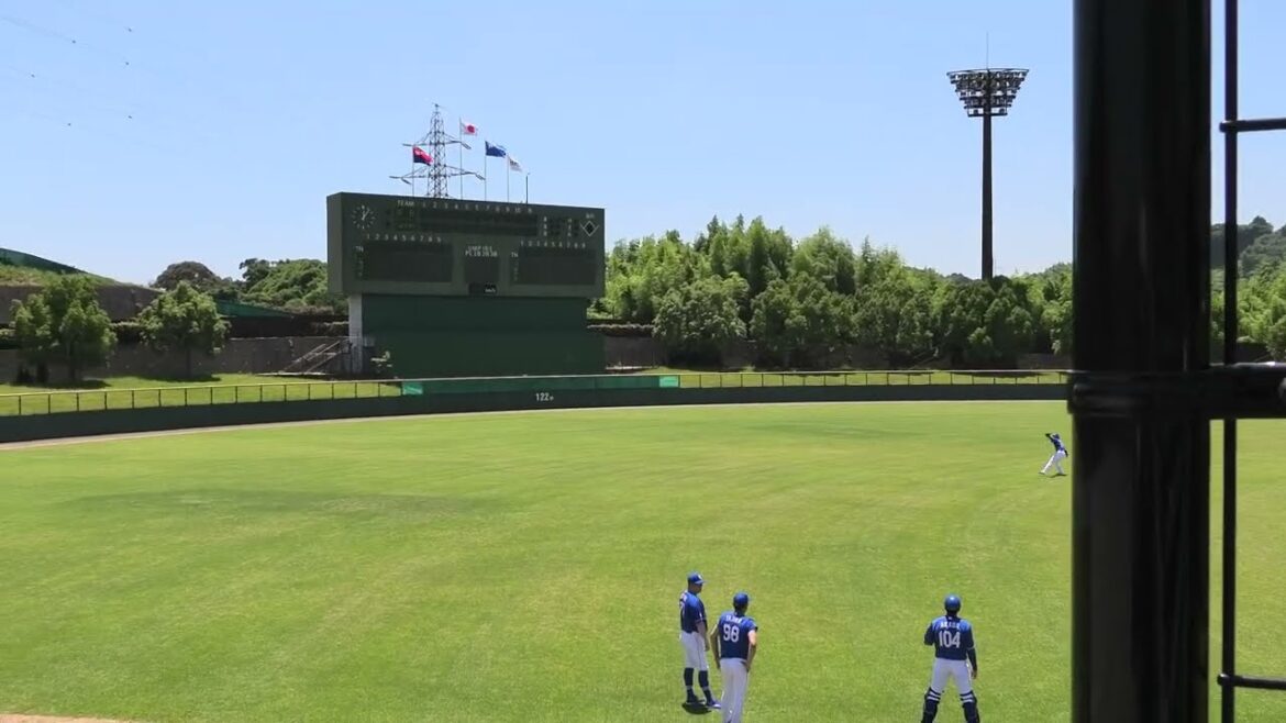 2025/6/17 ちゅーるスタジアム くふうハヤテベンチャーズ VS 中日ドラゴンズ スタメン選手・監督紹介 先発 松木平優太投手・小山伸一郎コーチ・田島慎二コーチの姿も