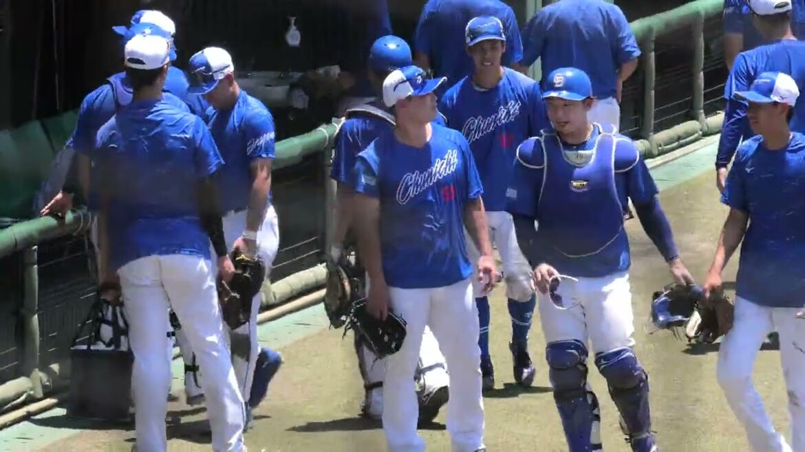 中日ドラゴンズ 細川成也選手が元同僚のくふうハヤテベンチャーズ 倉本寿彦選手・山下幸輝コーチと会話・グータッチ→ドラゴンズ野手陣円陣 2025/6/17 ちゅ～るスタジアム